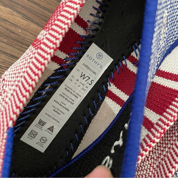 Rothys Retired Red Varsity Stripe Point Flats Sz 7.5 - Picture 14 of 14